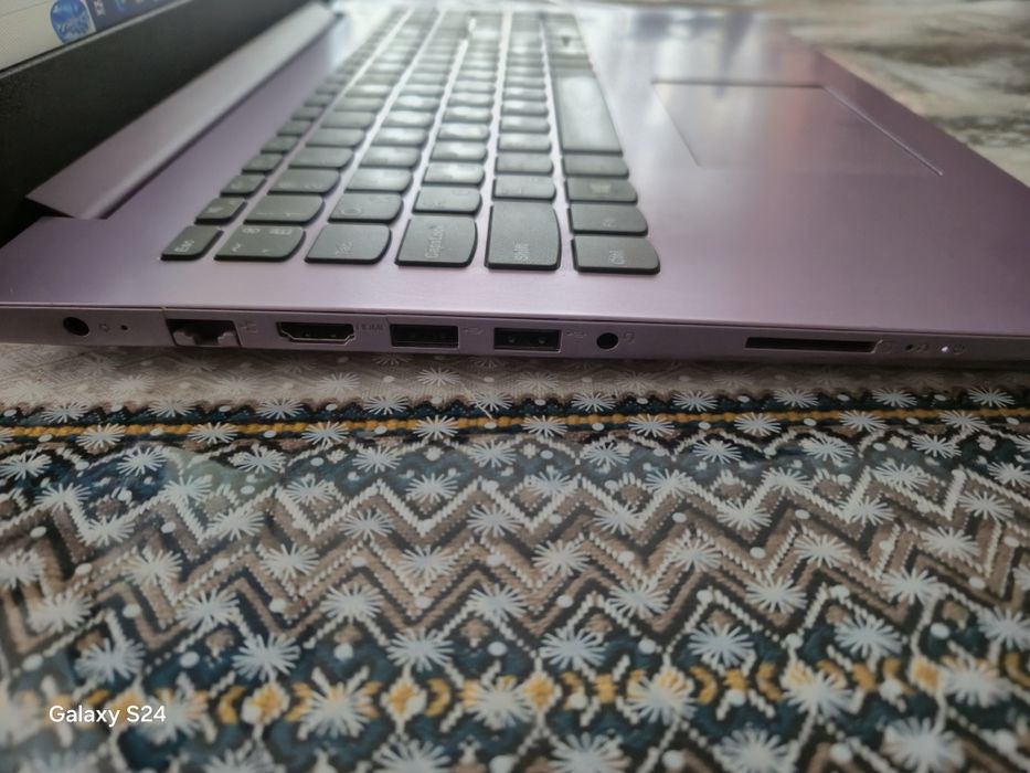 Lenovo IdeaPad 320 | Стильний бузковий | 500 GB | Рідна зарядка
