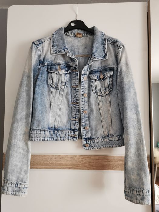 Kurtka jeans z ozdobnym printem