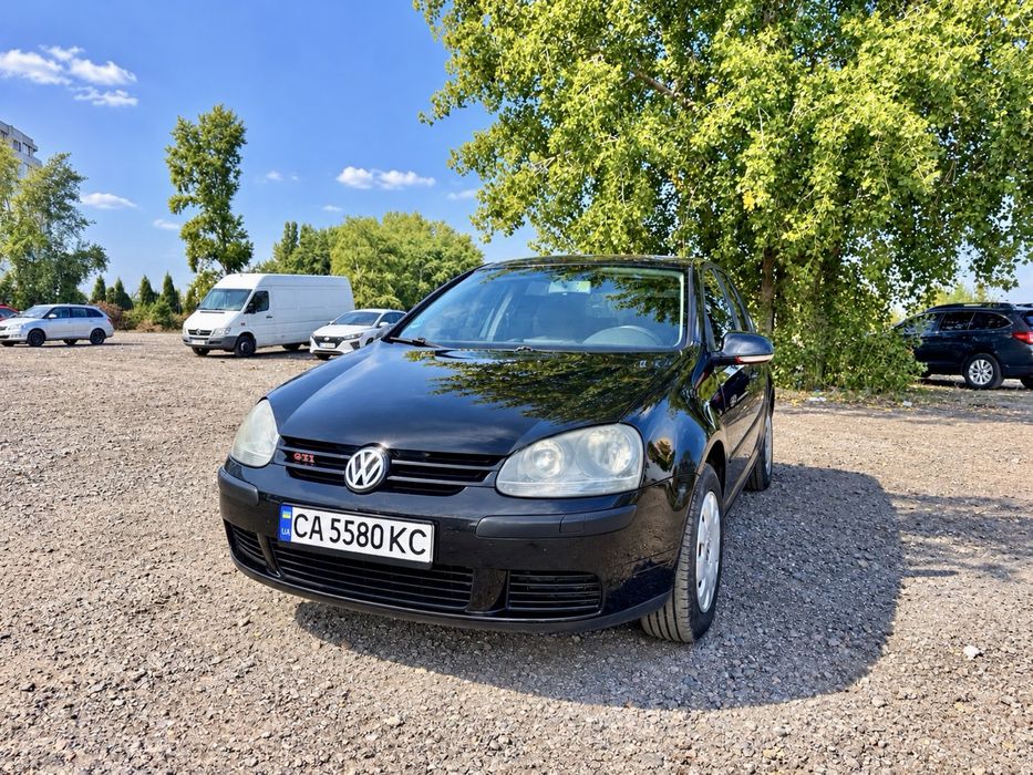 Volkswagen Golf 5 - 2004 рік  1.6 бензин