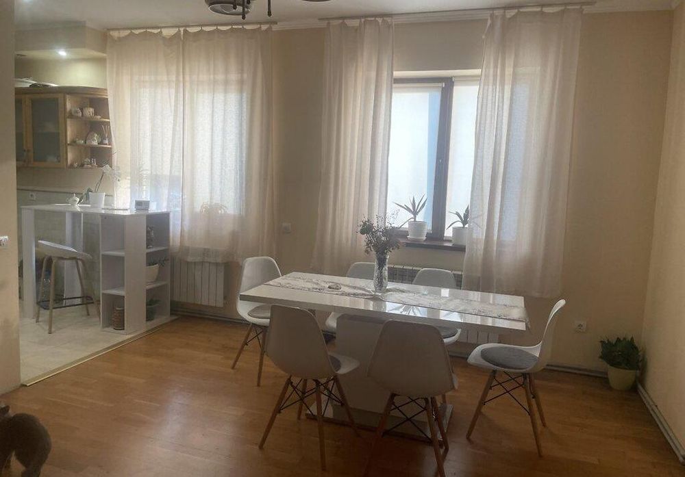 Затишна квартира з газовим опаленням !!!