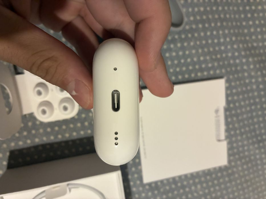 airpods pro 2 • 1 mes de uso • fatura e garantia