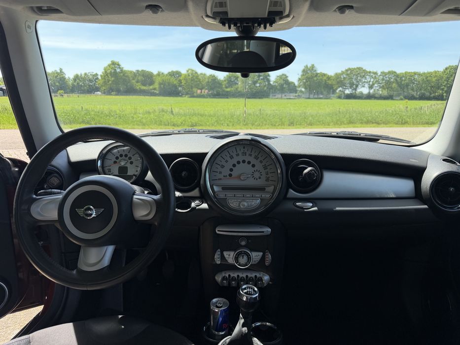 Mini Cooper 1.6 140 tys 2009