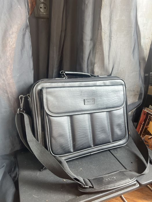 Сумка для ноутбука Dicota Sumdex 15-17”