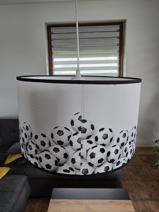 Lampa wisząca młodzieżowa