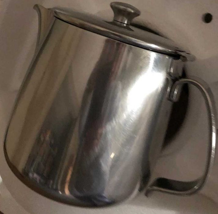 Serviço em Inox de chá e café com tabuleiro