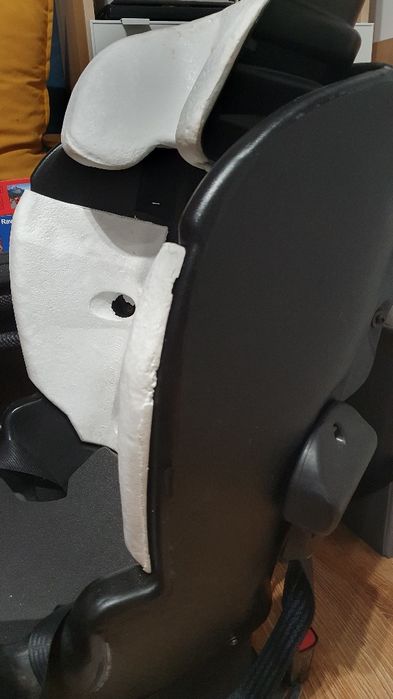 Axkid minikid BEZWYPADKOWY Stan bardzo.dobry + 2 GRATISY