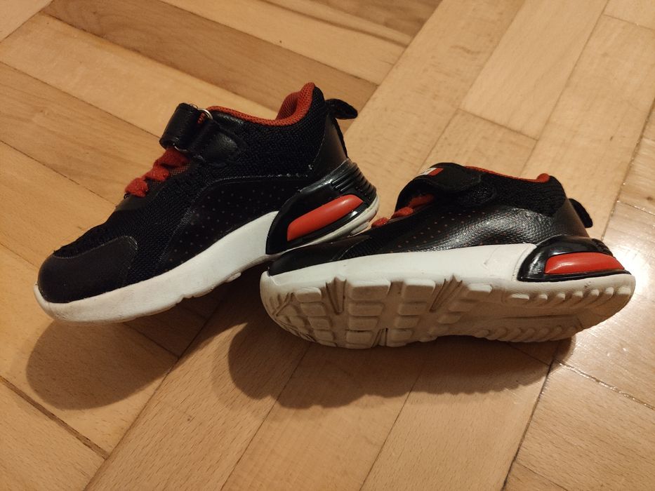 Buty dziecięce Clibee