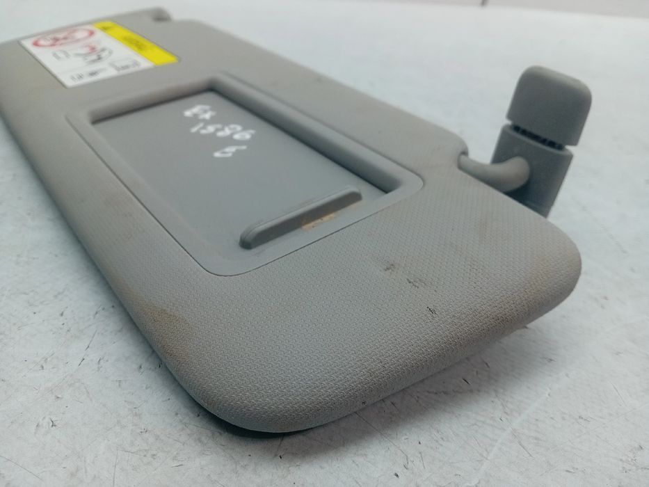 Pála de sol direita AUDI A1 Sportback (GBA)