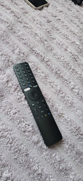 Безрамковий  Xiaomi 55" QLed 4k