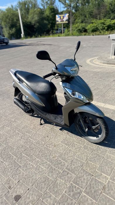 Скутер Honda Dio 110
