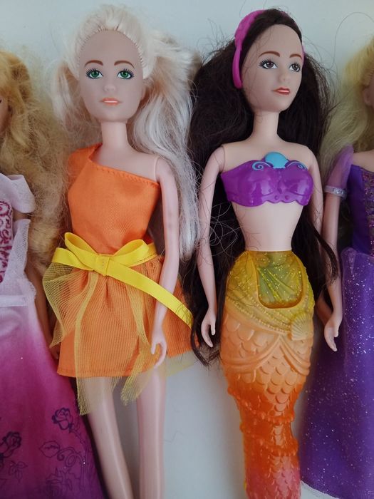 Brinquedos: lote bonecas tudo 20€