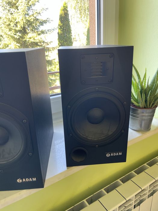 ADAM Audio ANF10 - najlepsze profesojanlne kolumy - Made in Germany