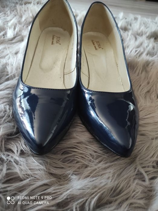 Buty skórzane lakierowane