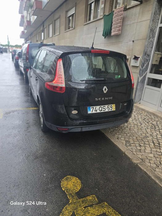 Renault grand scenic 1.5 dci 110cv 2012/09