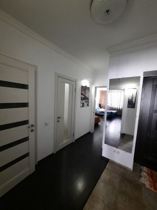 Розкішна 2кім  Центральн парк Університ  4 ліжка є  варіанти