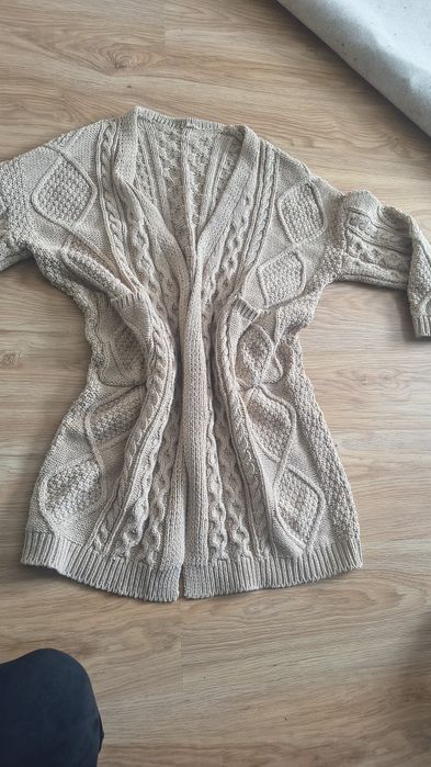 Narzuta sweterek pleciony oversize