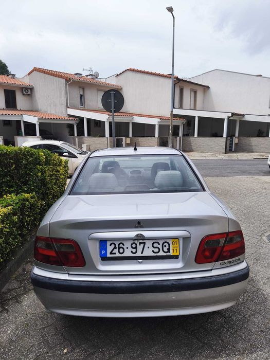 Mitsubishi Carisma 1.3 Sedan GPL/Gasolina – 1.500 € Negociáveis