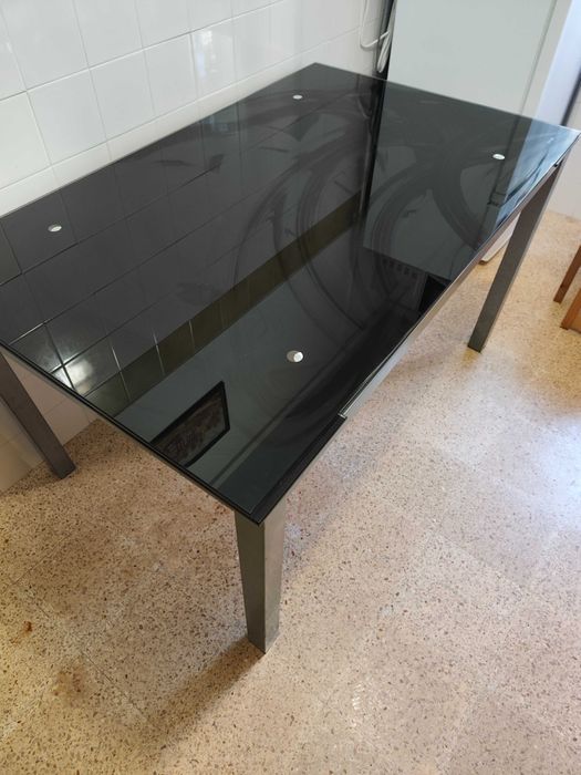 Vende se conjunto de sofá cama,mesa e sofá