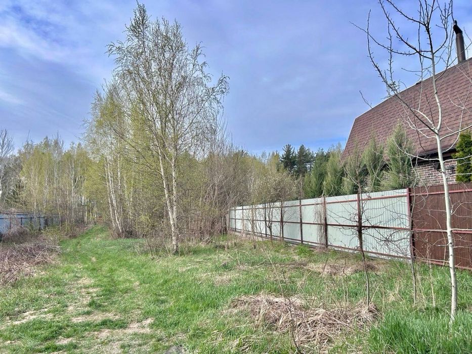 Продам ділянку біля  лісу у Блиставиці