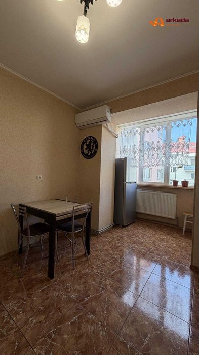 Продаж 2 кім. квартири з ремонтом в районі Каскаду