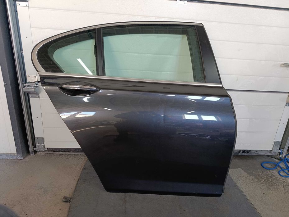 BMW F01 drzwi tylne prawe A90