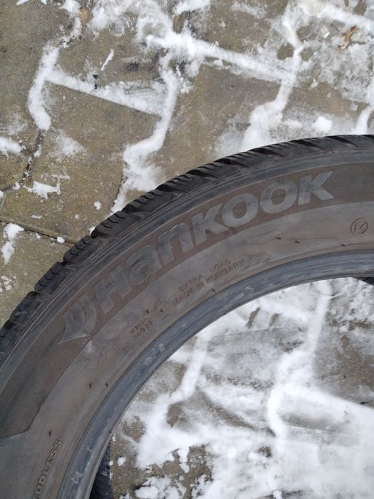 Opony zimowe 18 2szt +16 /215