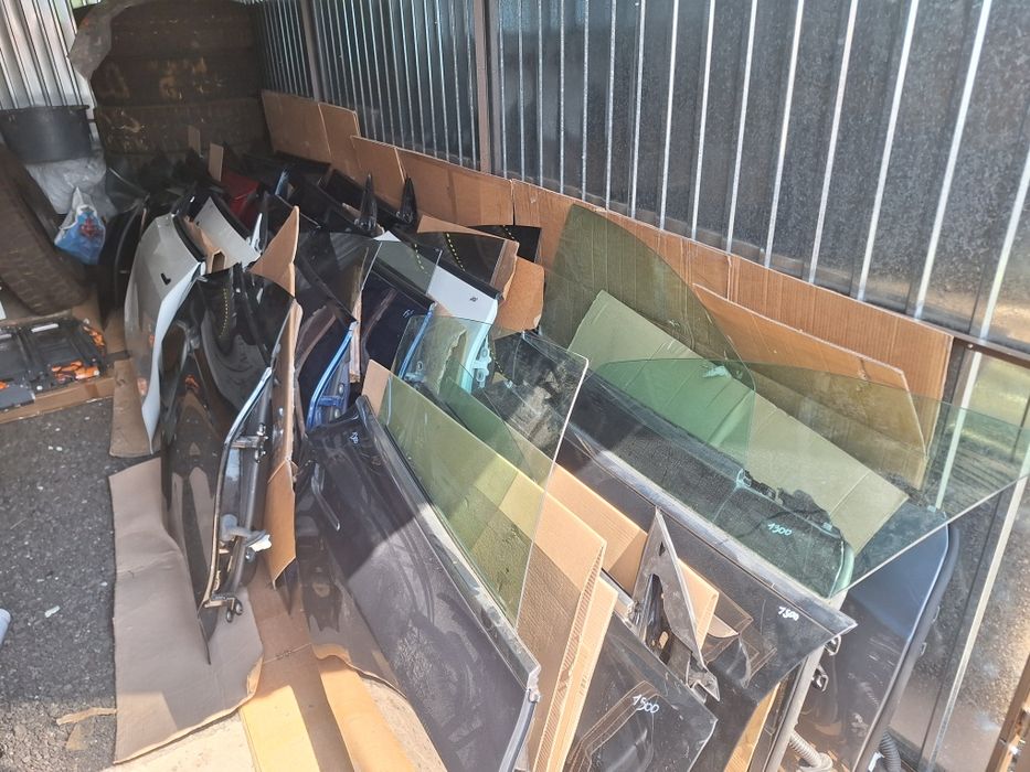 Двері в зборі Tesla Y 3 S X