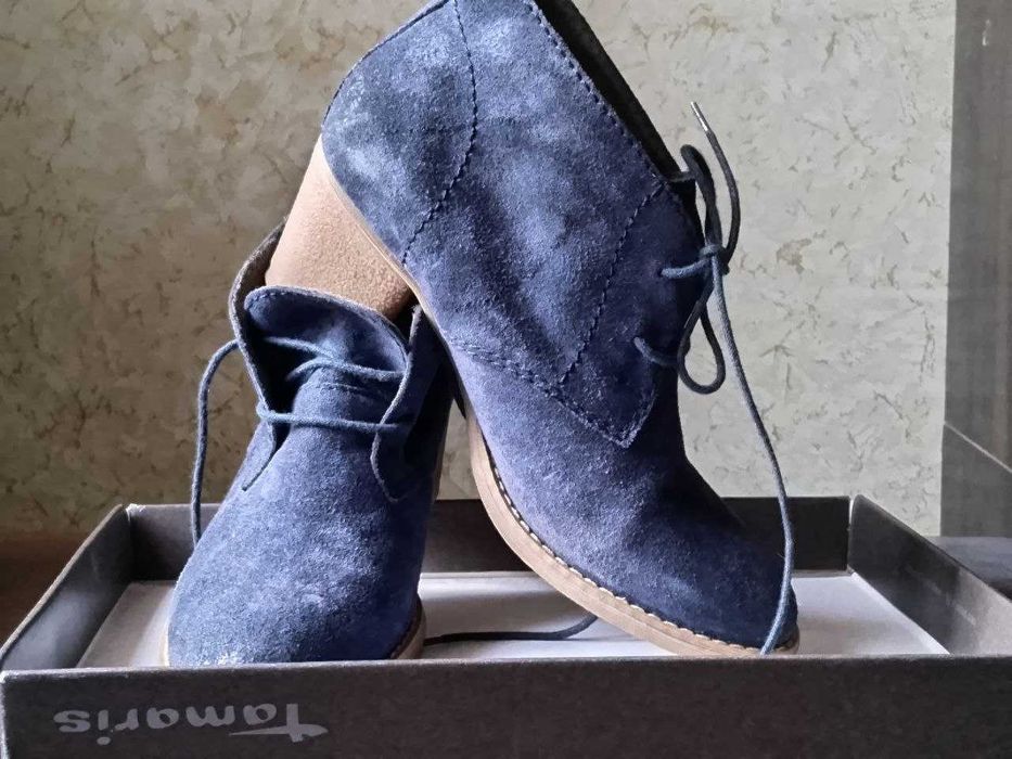 Демісезонні, замшеві черевики, ботильйони від бренду tamaris. 36 р