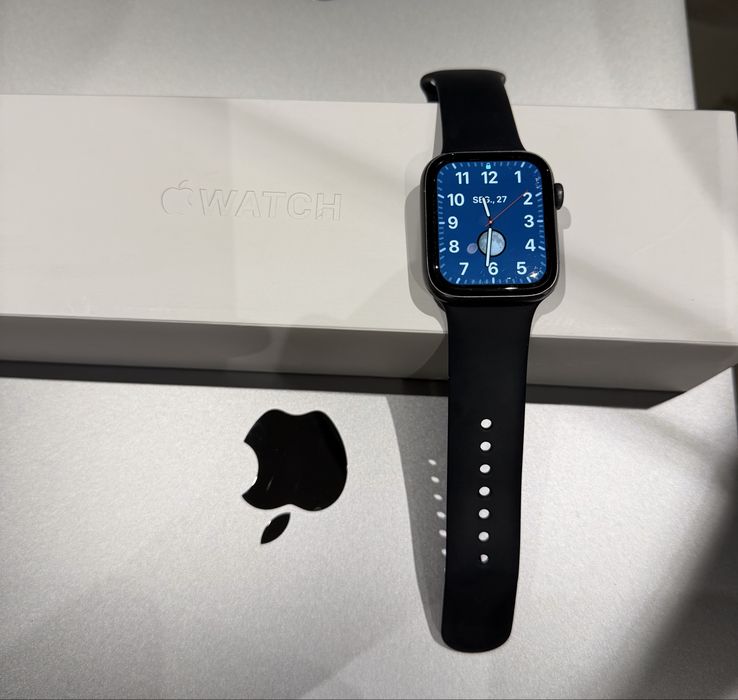 Apple Watch 5 44mm