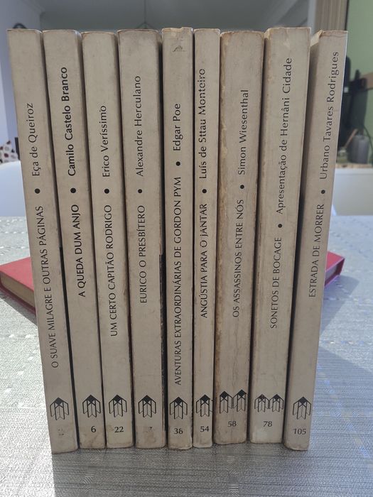 Lote 9 livros Coleção Unibolso / Biblioteca Universal — clássicos portugueses