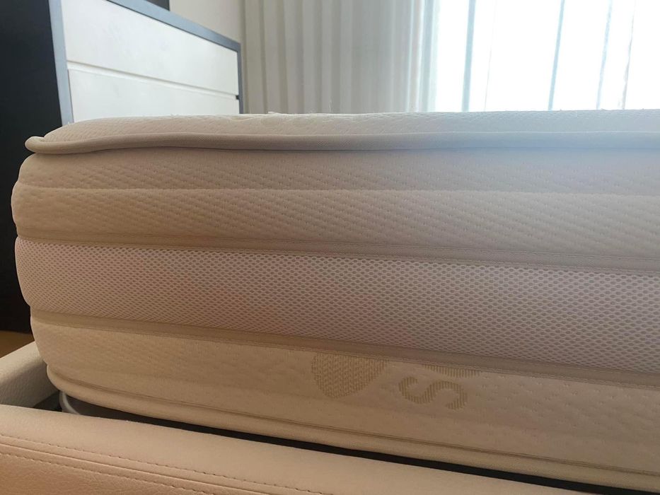 Colchao casal | 195 x 180 x 26