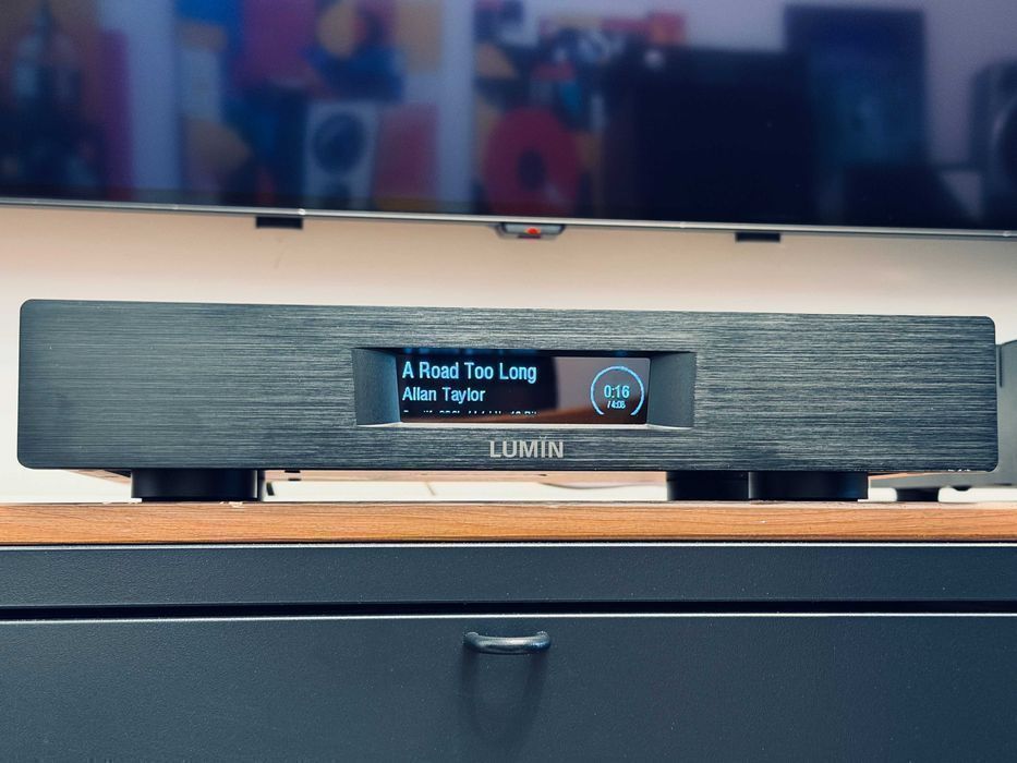 Lumin D2 — Hi-End стример со встроенным ЦАП, полностью балансная схема, XLR ℹ️ Wolfson WM8741 dual-mono, DSD128, Roon Ready | 10 из 10, коробка