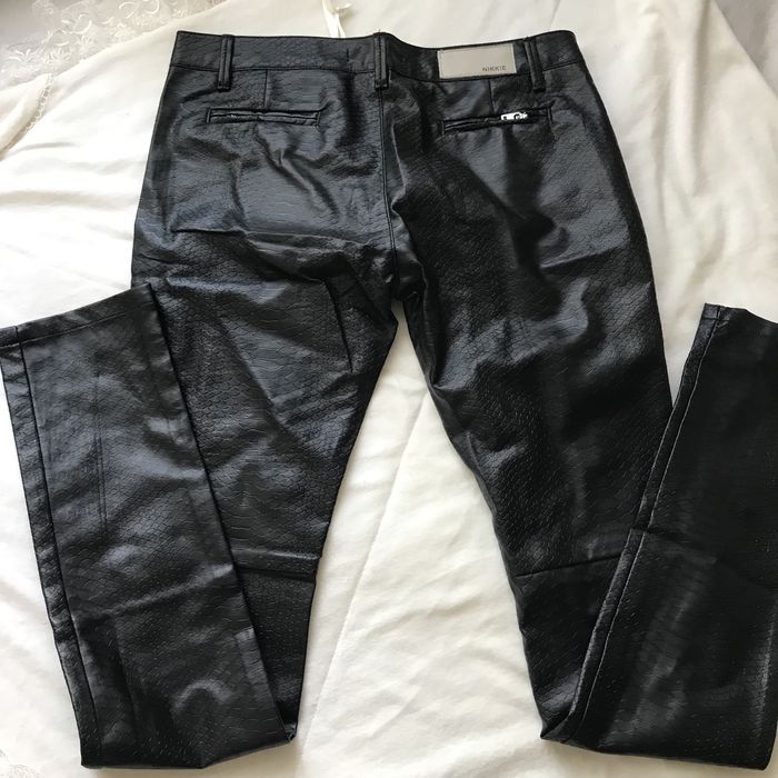 Брюки жіночі