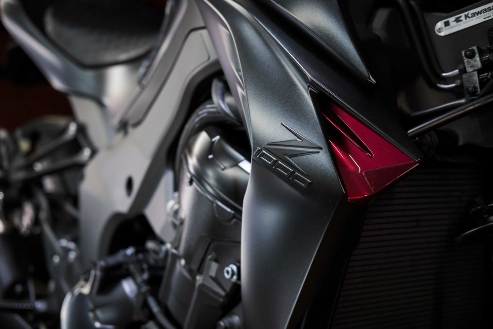 Kawasaki Z1000 із Японії