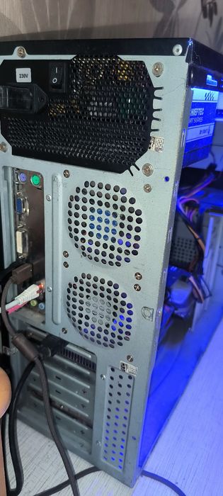 Компьютер игровой,  срочно Core i7, GTX 1060 6gb, ОЗУ 16gb,,500 gb,120gb ssd, компьютер, продам по месту, олх доставкой обсудим, пишите,