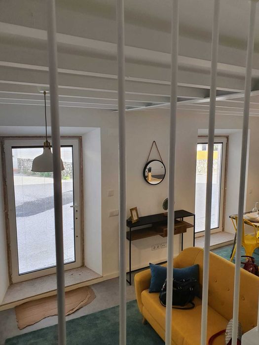 Um Refúgio Moderno às Portas do Mar e da Cidade das Caldas da Rainha
