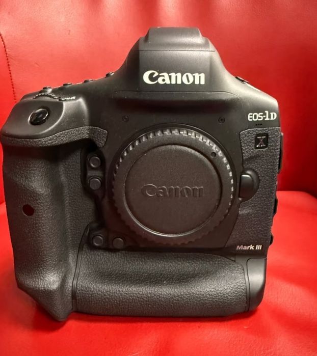 Canon 1dx Mark 3, 1000 циклов затвора