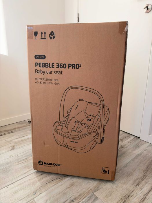 Conjunto carrinho bebé Maxi Cosi NOVO