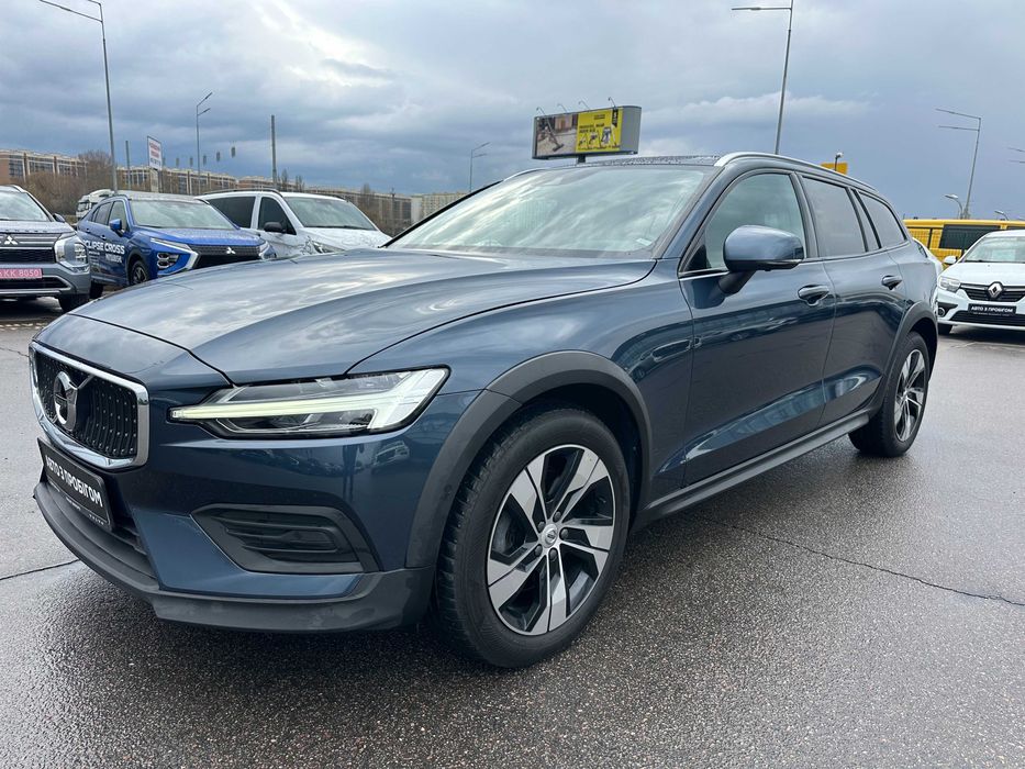 Volvo V60 Cross Country B4 diezel