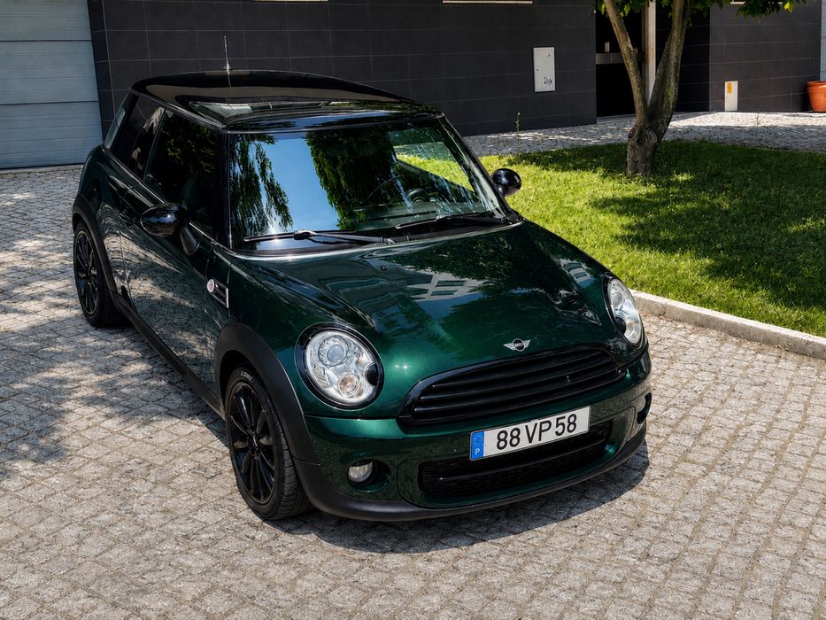 Mini Cooper 1.6D January 2012 / 2 Owners / Financing Available