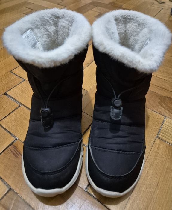 Дитяче зимове взуття Geox