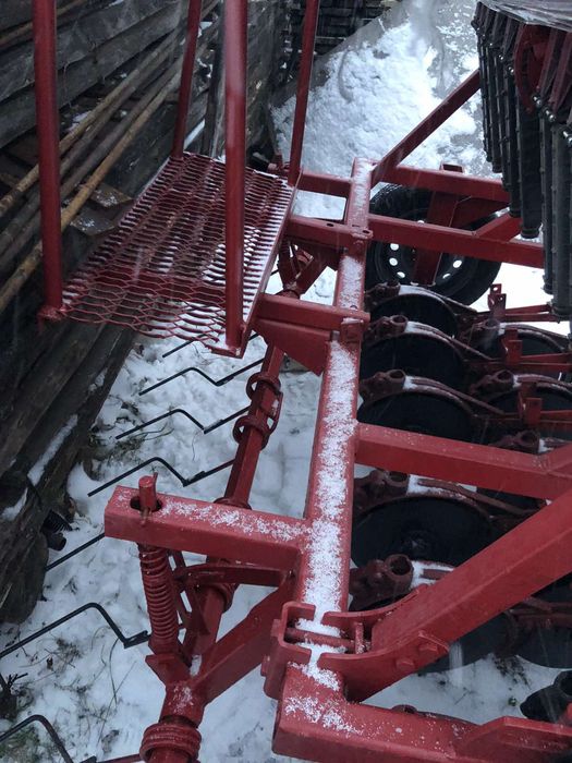 Продам сівалку сошникову сз 1,8 до МТЗ Т-40 ЮМЗ  т-25 китайці