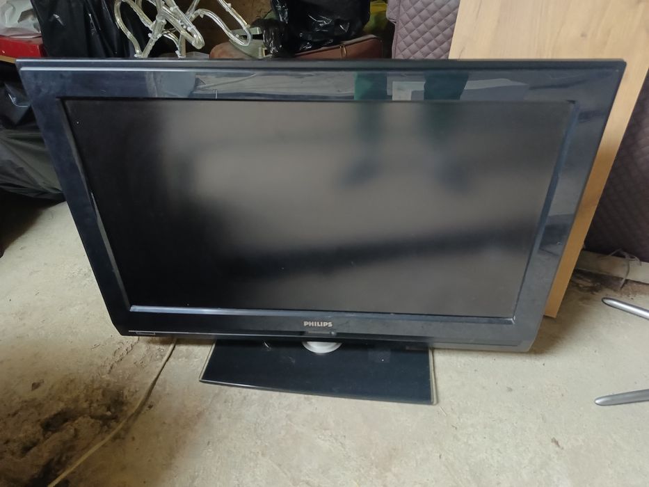 Tv Philips 32cale 100% sprawny