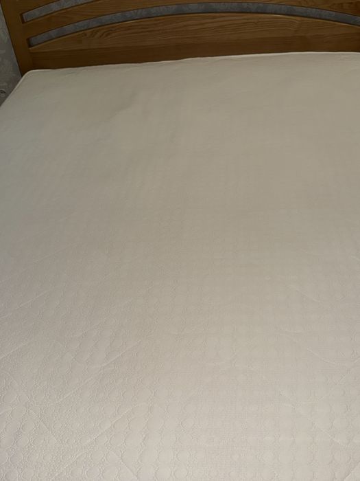 Продається ортопедичний матрац 160*200