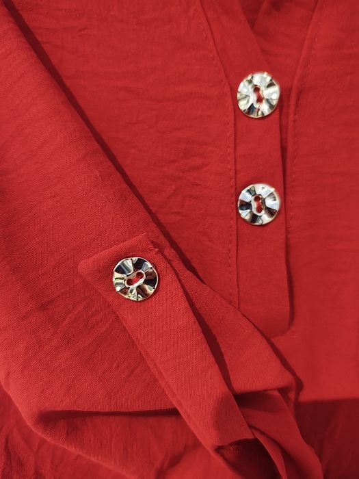 Czerwona bluzka damska