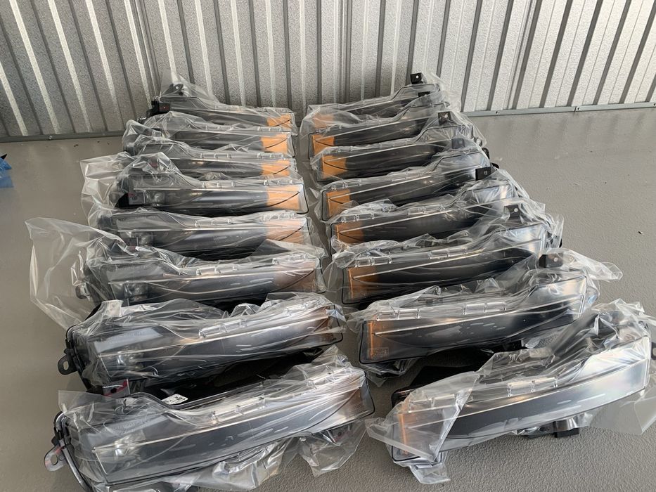 Tesla Model 3 Y S X туманки оригінал фари протитуманні Тесла