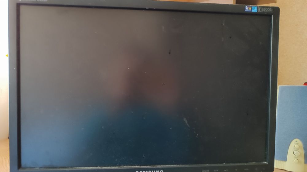 Samsung монитор.