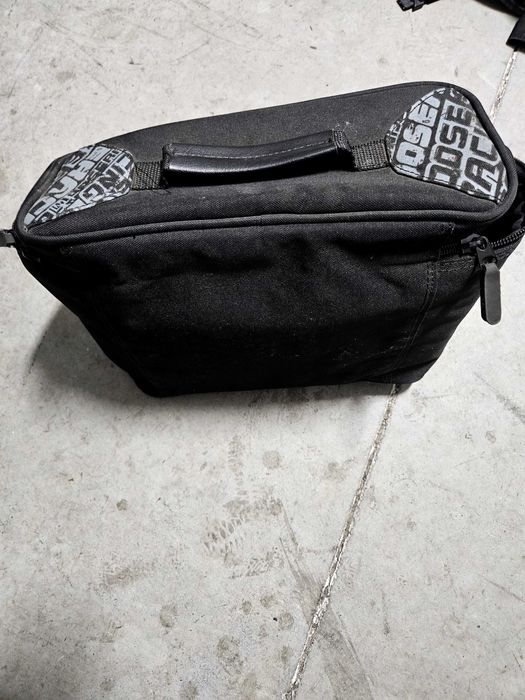 Vendo mala para óculos