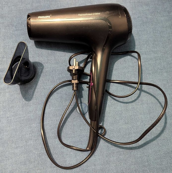 Фен Philips ThermoProtect, 2100 В