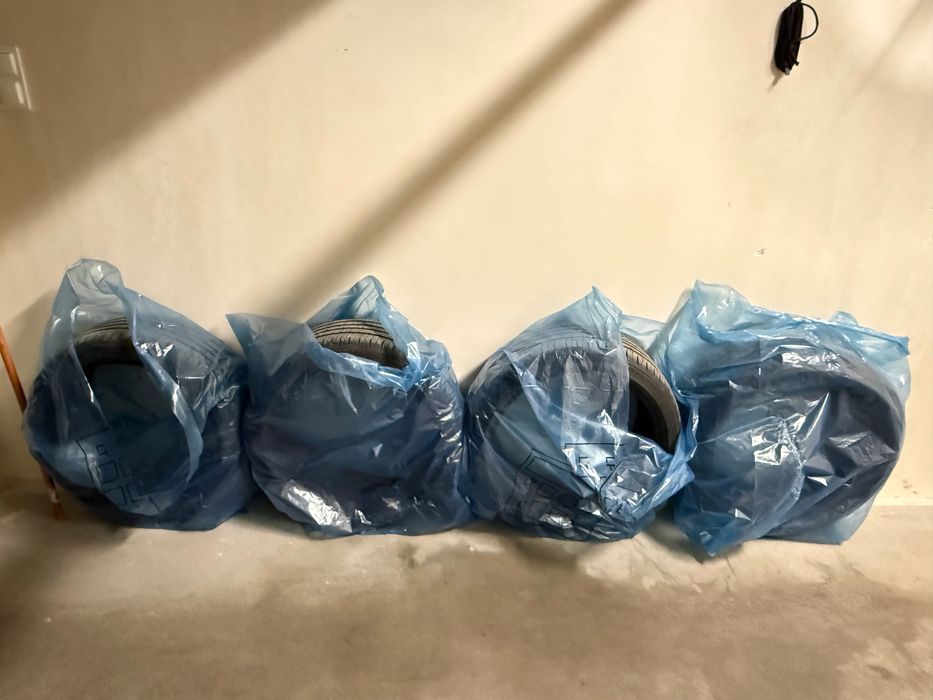 Nowe opony samochodowe